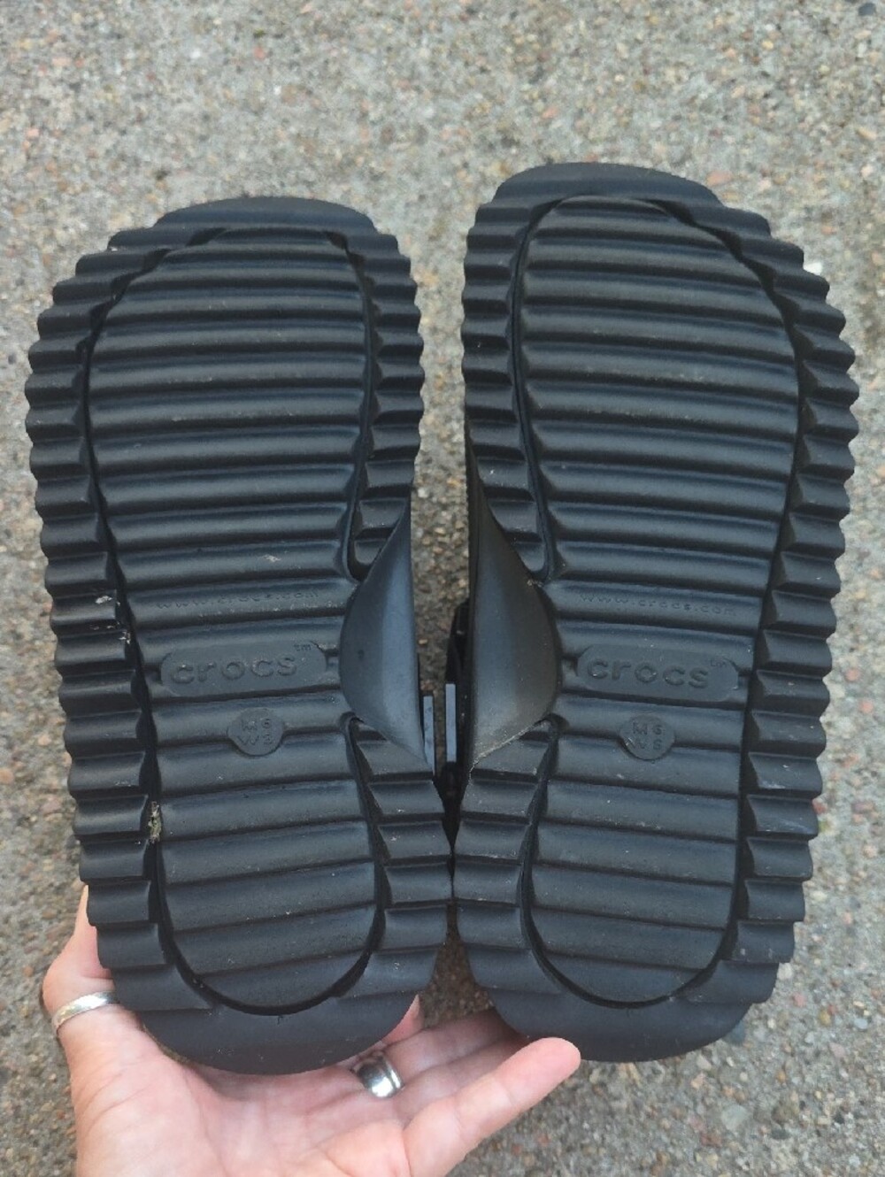 Crocs Classic Black Hiker Clog With Adjustable Strap Size 8 - Picture 8 of 9